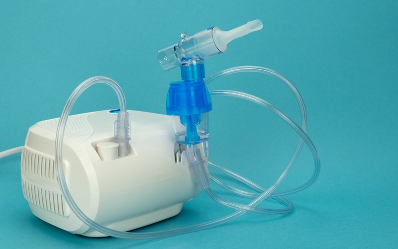 An image of a nebulizer, used for CF treatment - trust Vida-Flo for your cystic fibrosis iv hydration therapy.