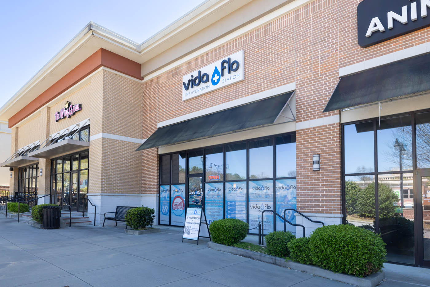 Vida-Flo store front.